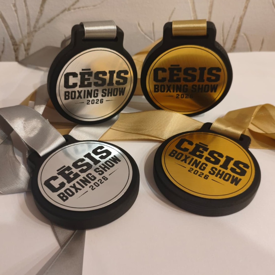 custom-black-painted-wooden-medals-uv-print-cesis-boxing-show-2026