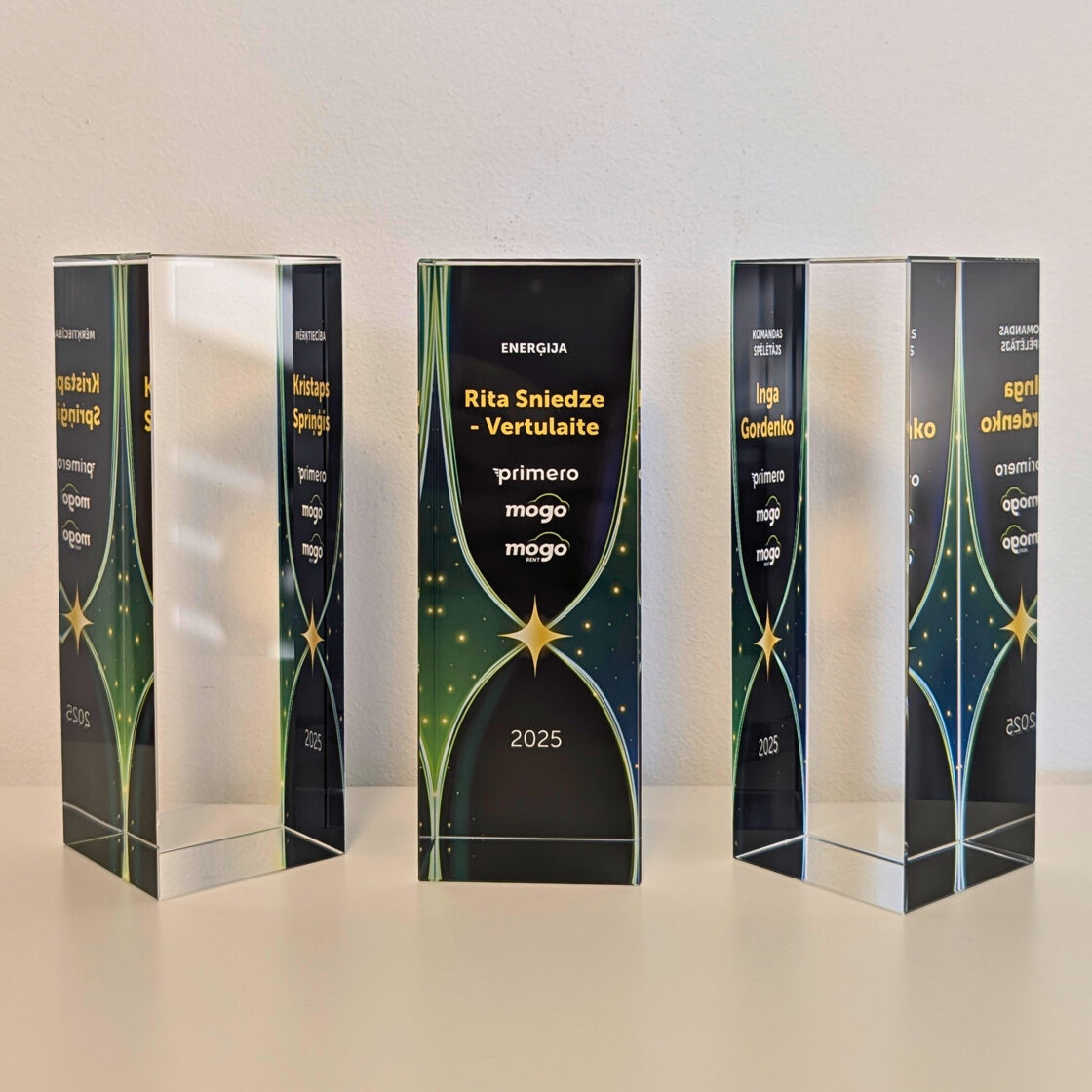 Stikla_balvas_ar_personalizetu_apdruku2-1.jpg